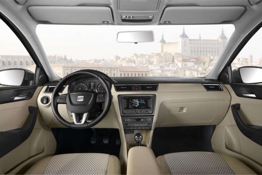  Seat Toledo 2012 года  (фото 18 из 46)